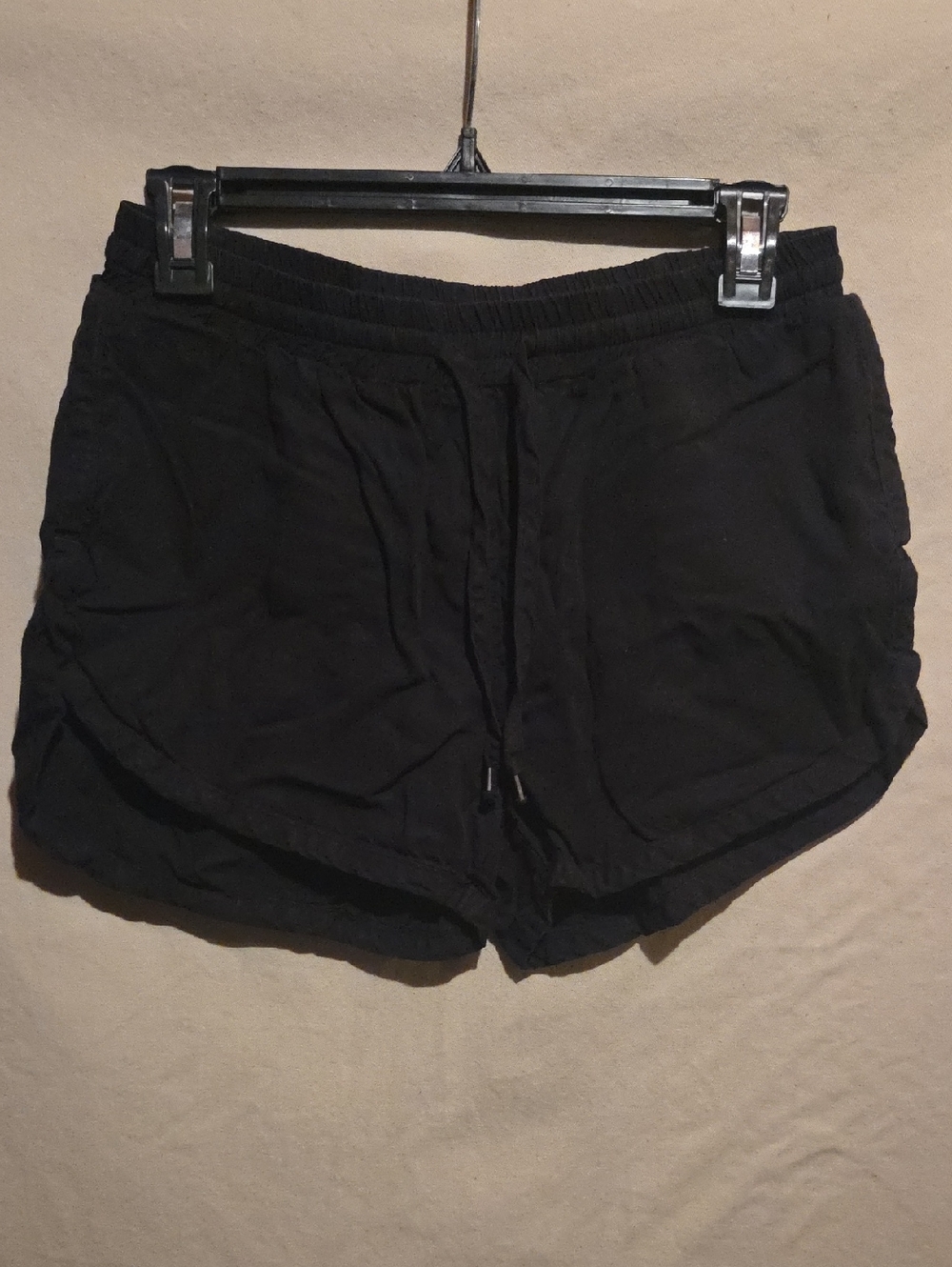 Love Tree Black Athletic Drawstring Shorts